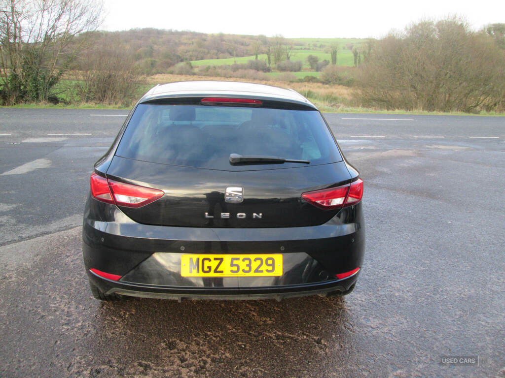 Seat Leon 1.6 Tdi Se Dynamic Ez MGZ5329 Black #6