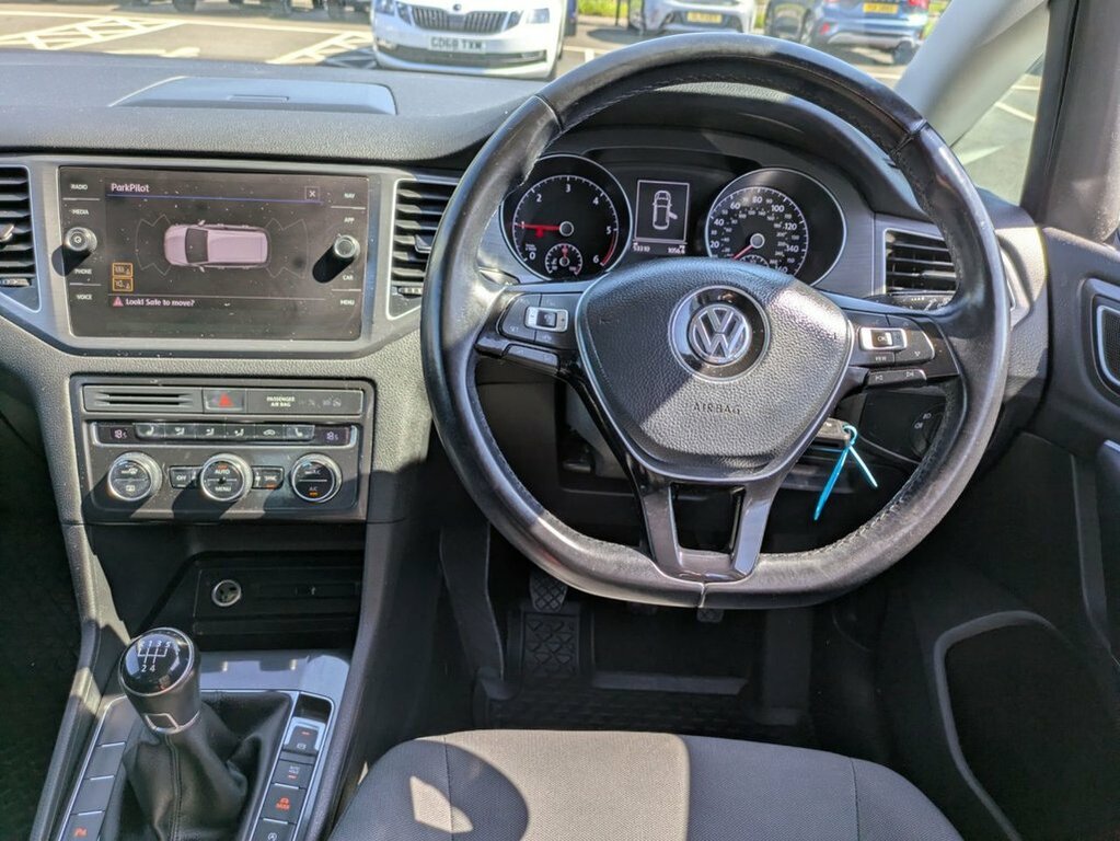 Volkswagen Golf SV 1.6L Match Blue #6