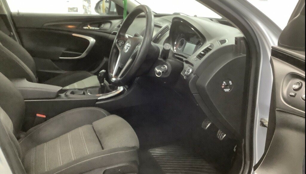 Vauxhall Insignia 2.0 Cdti Sri Nav KY66HRL Silver #5