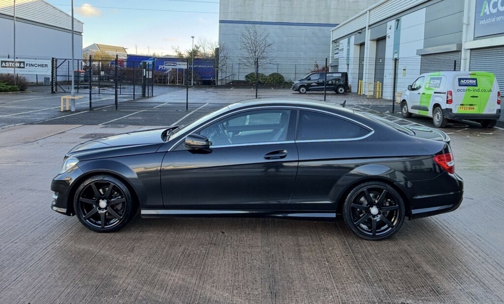 Mercedes-Benz C Class 1.6 C180 Amg Sport Edition Black