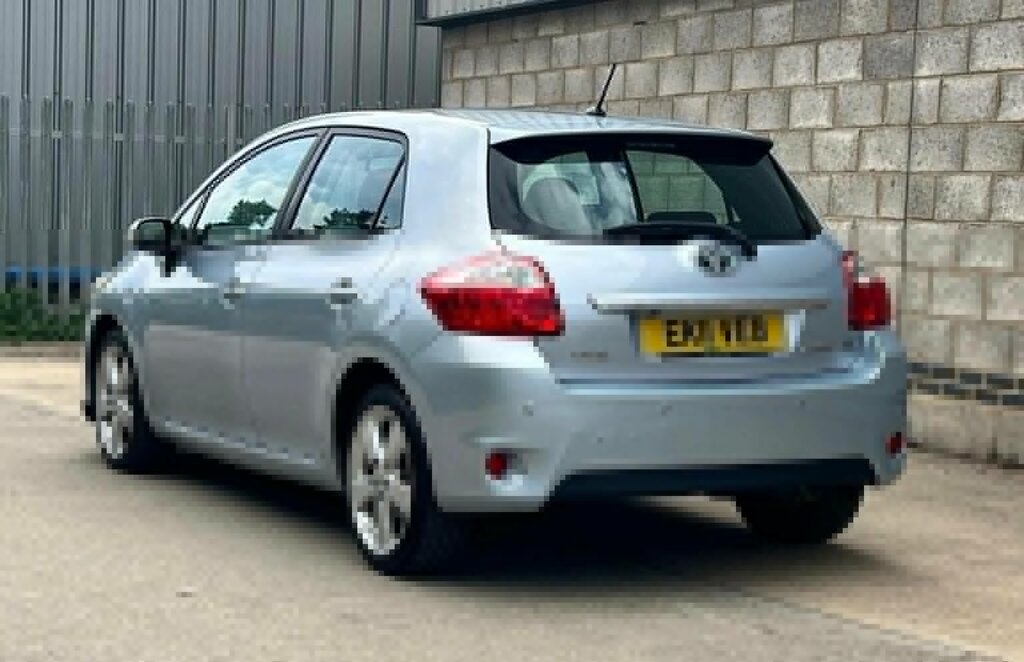 Toyota Auris Hatchback 1.8 Vvt-h T Spirit Cvt Euro 5 Ss Blue #5