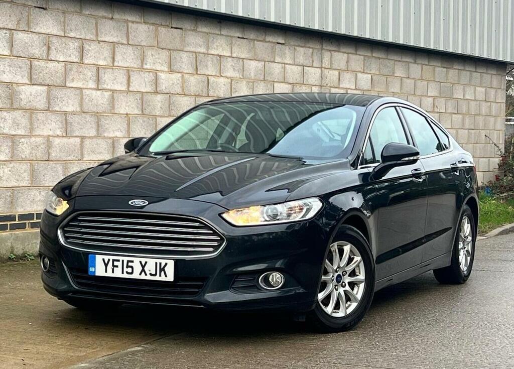 Ford Mondeo Hatchback 2.0 Tdci Econetic Zetec Euro 6 Ss YF15XJK Black #4