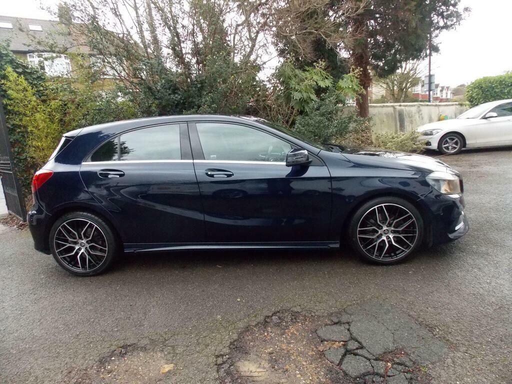 Mercedes-Benz A Class 2.1 A200d Amg Line Executive 7G-dct Euro 6 S S KO17VBC Blue #5