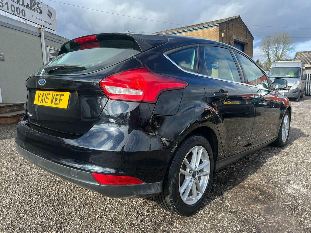 Ford Focus Hatchback 1.5 Tdci Zetec Euro 6 Ss 201515 YA15VEF Black #4