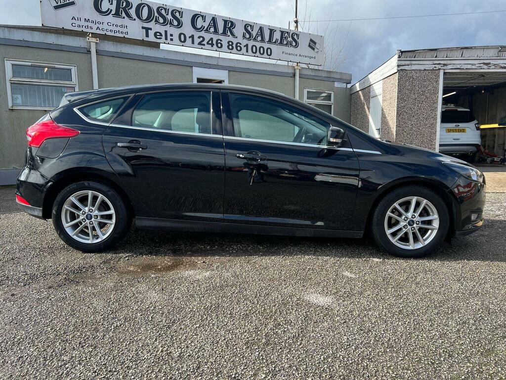 Ford Focus Hatchback 1.5 Tdci Zetec Euro 6 Ss 201515 YA15VEF Black #5