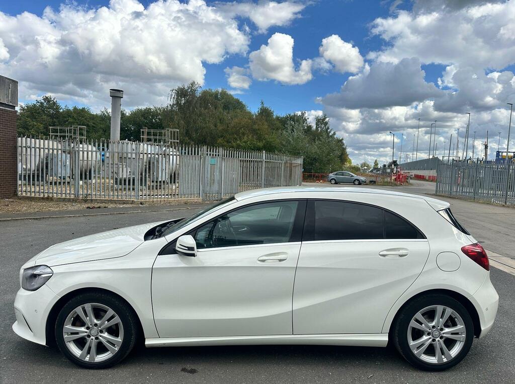 Mercedes-Benz A Class 2.1 A200d Sport Premium 7G-dct Euro 6 Ss YP65EEY White #6