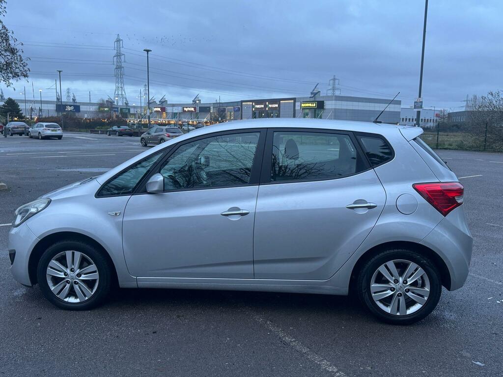 Hyundai Ix20 1.6 Active Euro 5 Silver #6