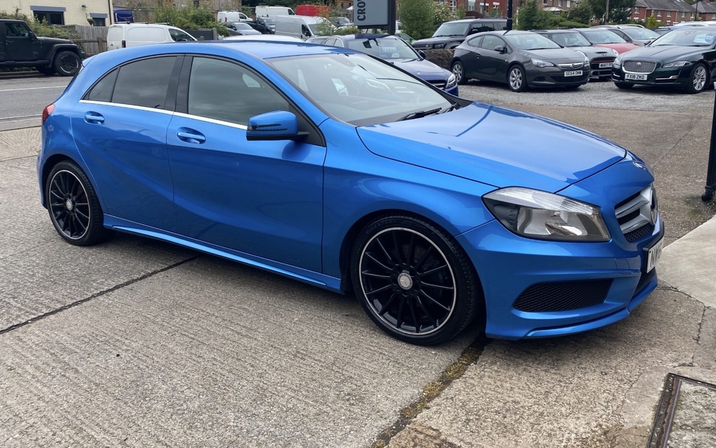 Mercedes-Benz A Class Mercedes-benz A Class A180 Cdi Blueefficiency Amg Blue