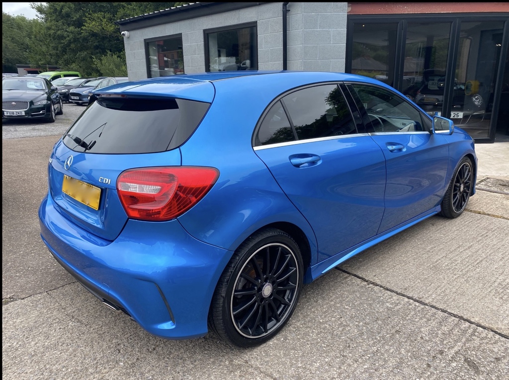 Mercedes-Benz A Class Mercedes-benz A Class A180 Cdi Blueefficiency Amg Blue #3
