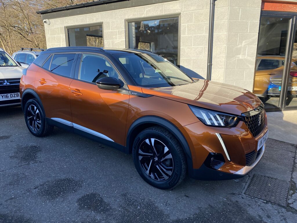 Peugeot 2008 Peugeot 2008 1.5 Bluehdi 110 Gt Metallic O Orange #3