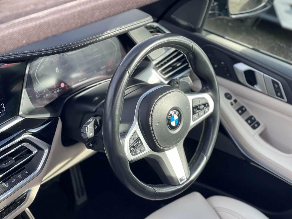 BMW X5 3.0 30D M Sport Xdrive Euro 6 S S YX68LYV Blue #5