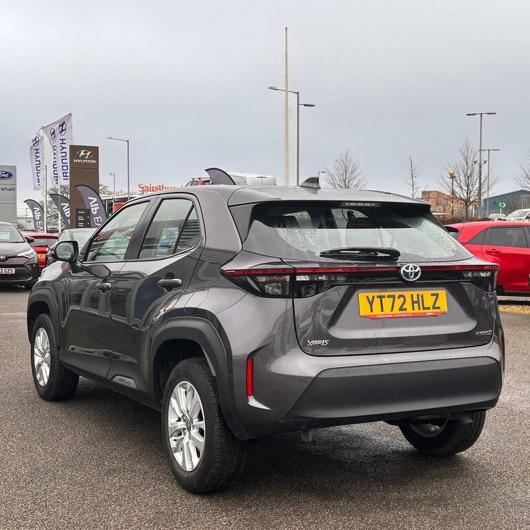 Toyota Yaris Cross 1.5 Vvt-h Icon E-cvt Euro 6 S S YT72HLZ Grey #4