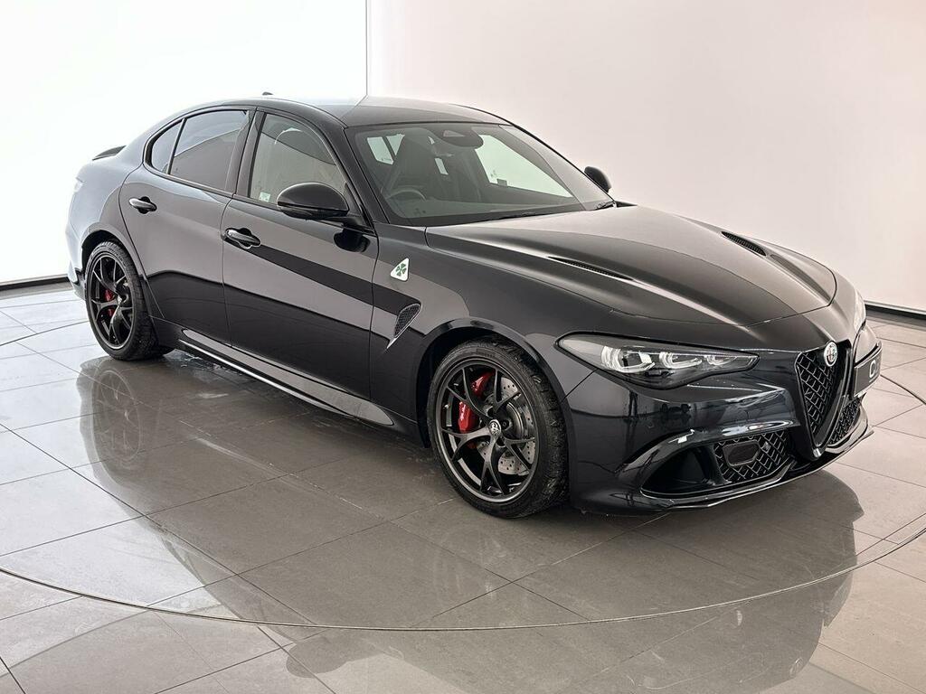 Alfa Romeo Giulia 2.9 V6 Bi-turbo Quadrifoglio Euro 6 Ss Black