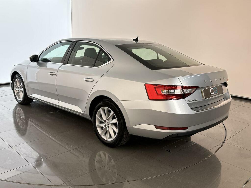 Skoda Superb 2.0 Tdi Se Dsg Euro 6 Ss NA73XRK  #4