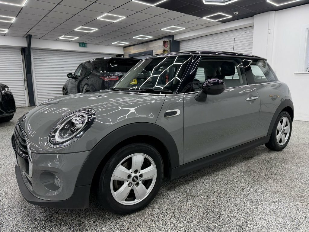 Mini Hatch 1.5L Cooper Classic LA68GKF Grey #6