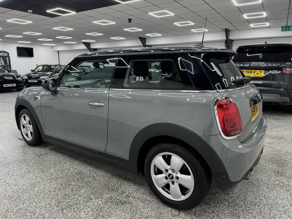 Mini Hatch 1.5L Cooper Classic LA68GKF Grey #5