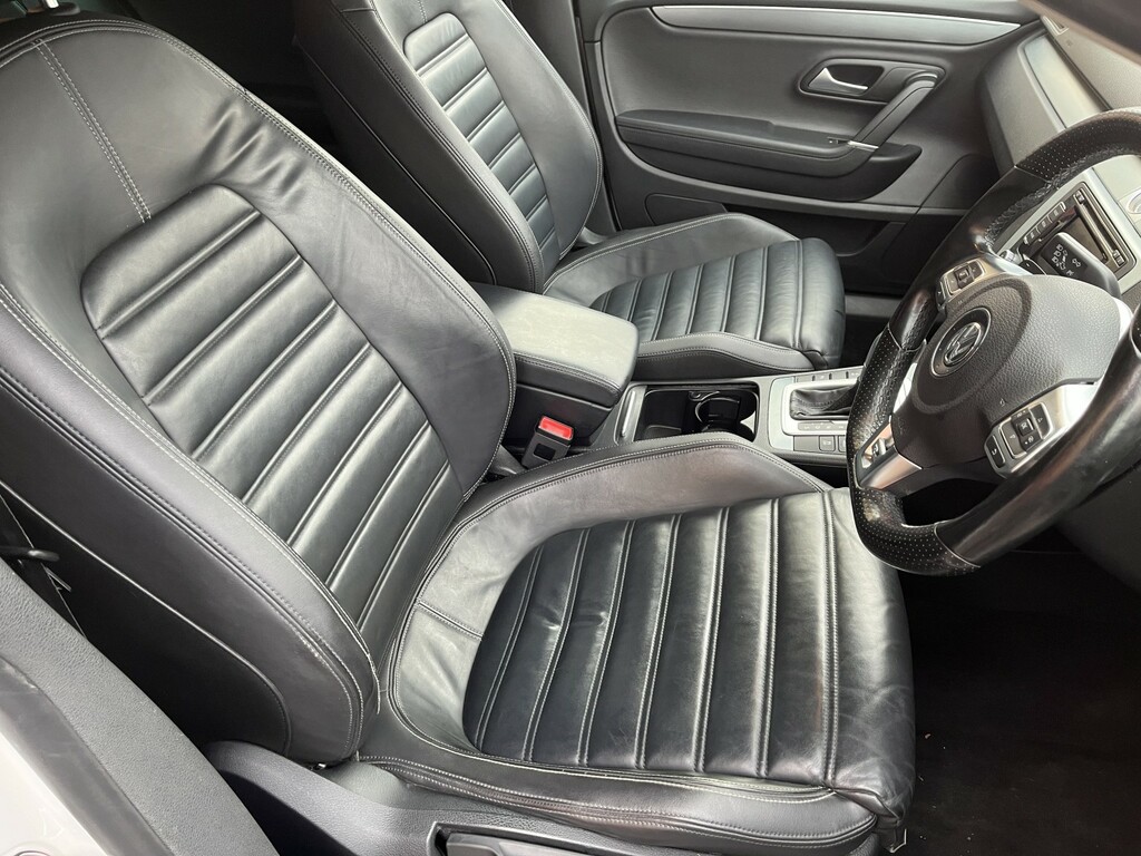 Volkswagen CC 2.0 Tdi Bluemotion Tech R-line White #3