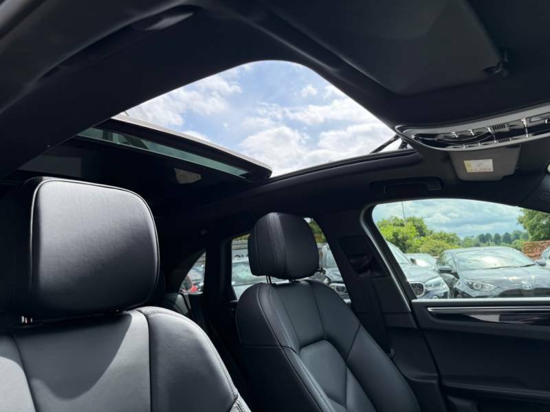 Porsche Macan S Pdk Sunroof - 1 Owner- 360 Camera - Bose - 2 Blue #4