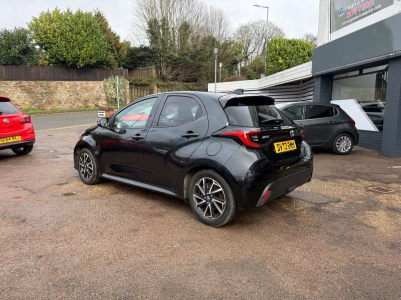 Toyota Yaris 1.5 Hybrid Design Cvt - One Owner - Ftsh - App DV72ONH Black #5
