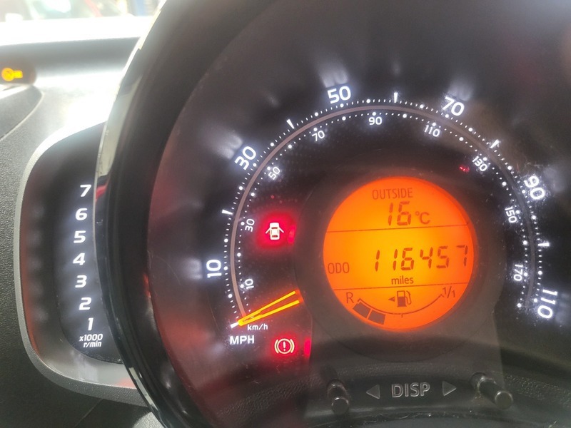 Toyota Aygo Vvt-i X-play YB68HTC Red #6