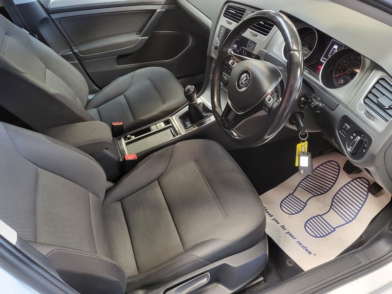 Volkswagen Golf Match Edition Tdi Bmt VN16BBU White #2