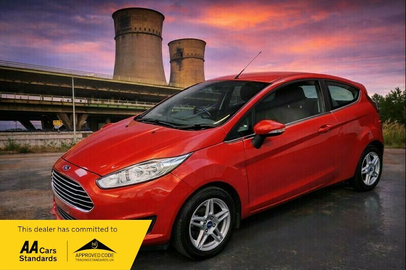 Ford Fiesta Zetec Red