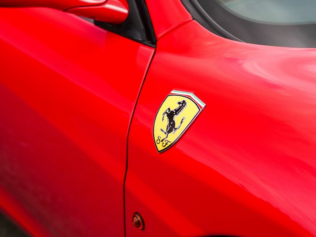 Ferrari Ferrari Red #18