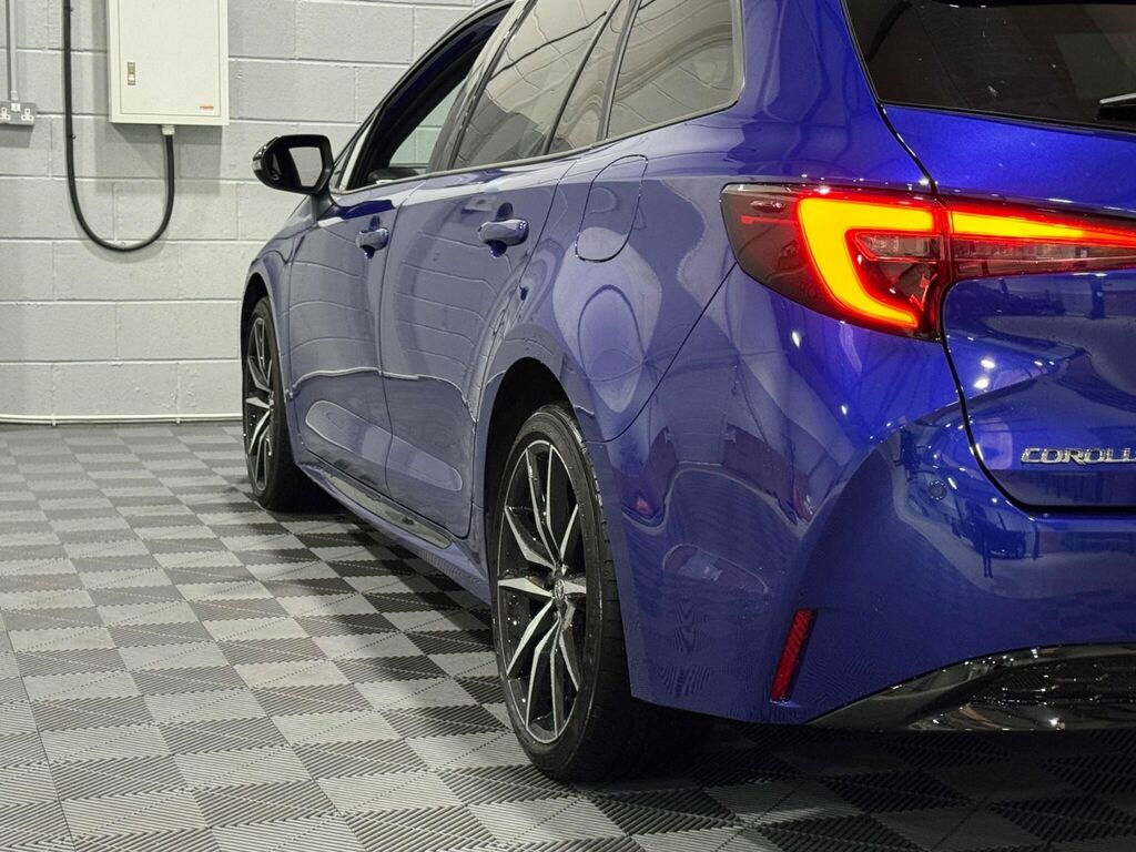 Toyota Corolla 2.0 Vvt-h Gr Sport Touring Sports Hybri FE24ZFT Blue #2