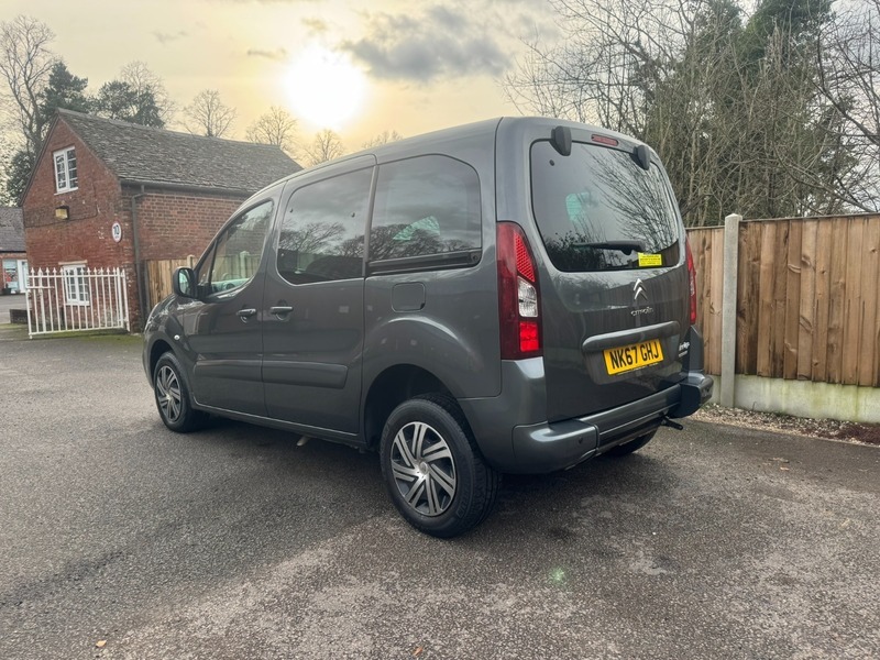 Citroen Berlingo 1.6 Bluehdi Feel Multispace Grey #4