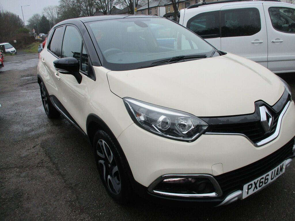 Renault Captur 0.9 Tce Energy Signature Nav Suv PX66UAM White #4