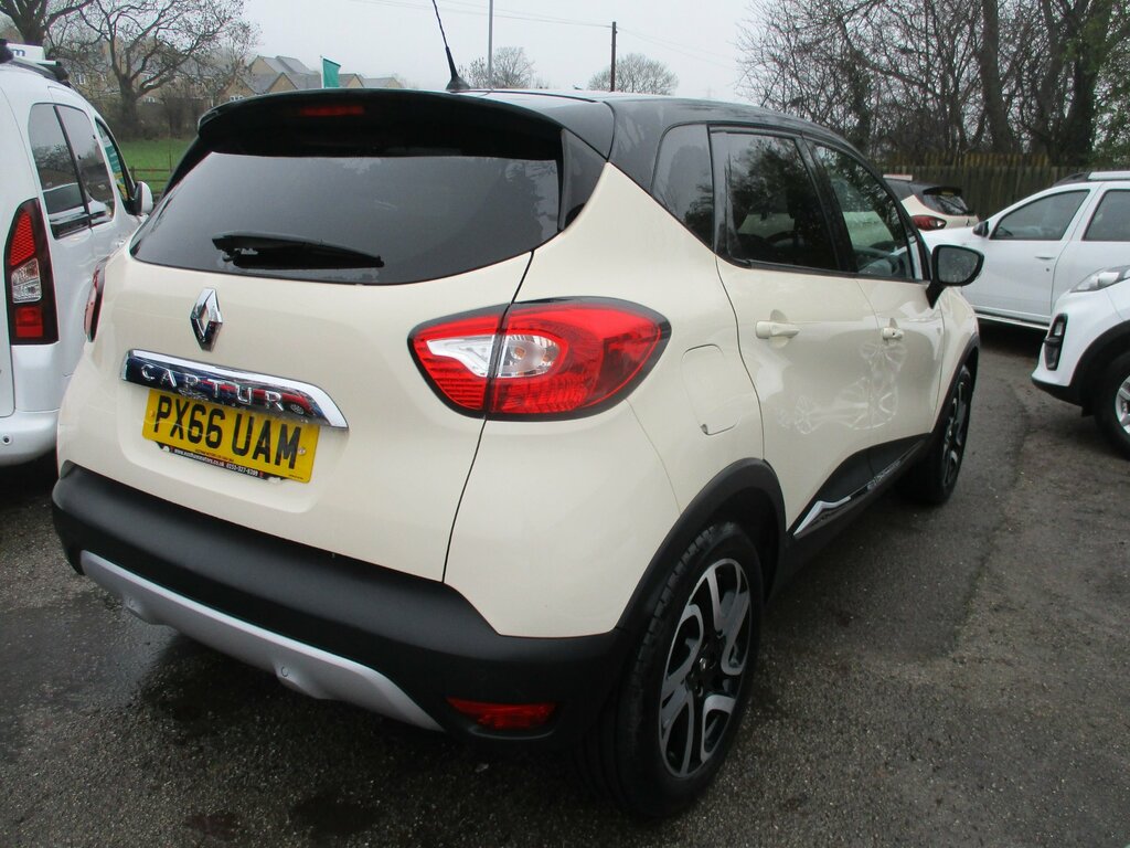 Renault Captur 0.9 Tce Energy Signature Nav Suv PX66UAM White #6