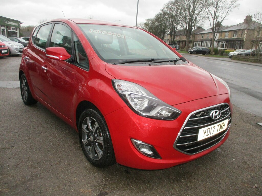Hyundai Ix20 1.6 Se Hatchback Euro 6 125 Ps YD17TMH Red #3