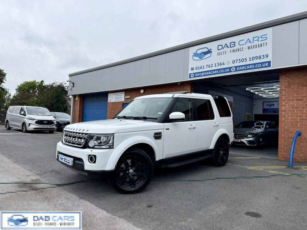 Land Rover Discovery 3.0 Discovery Hse Sdv6 4Wd White #2