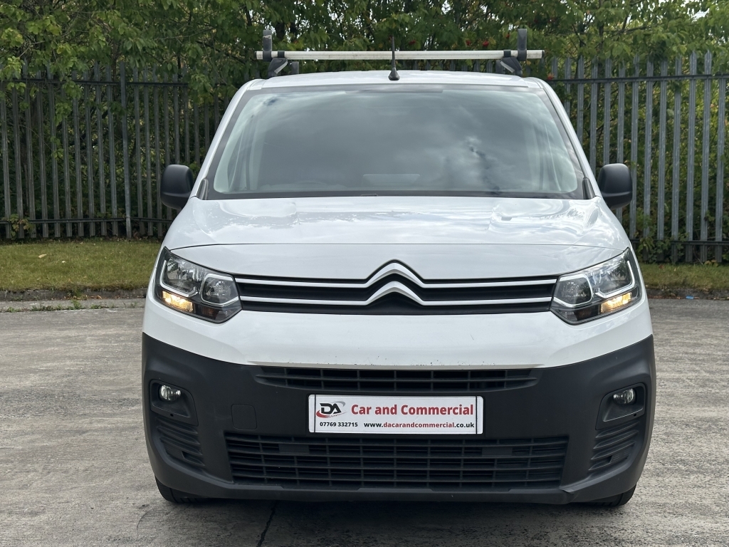 Citroen Berlingo Mpv EA20RKJ White #2