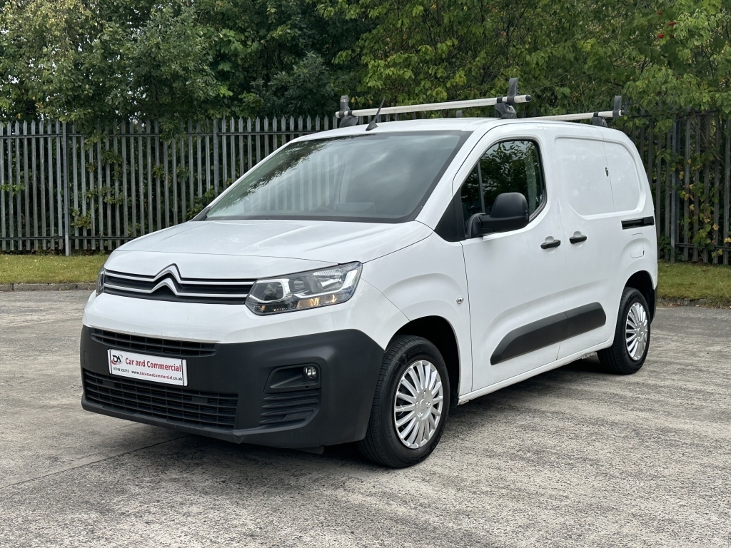 Citroen Berlingo Mpv White