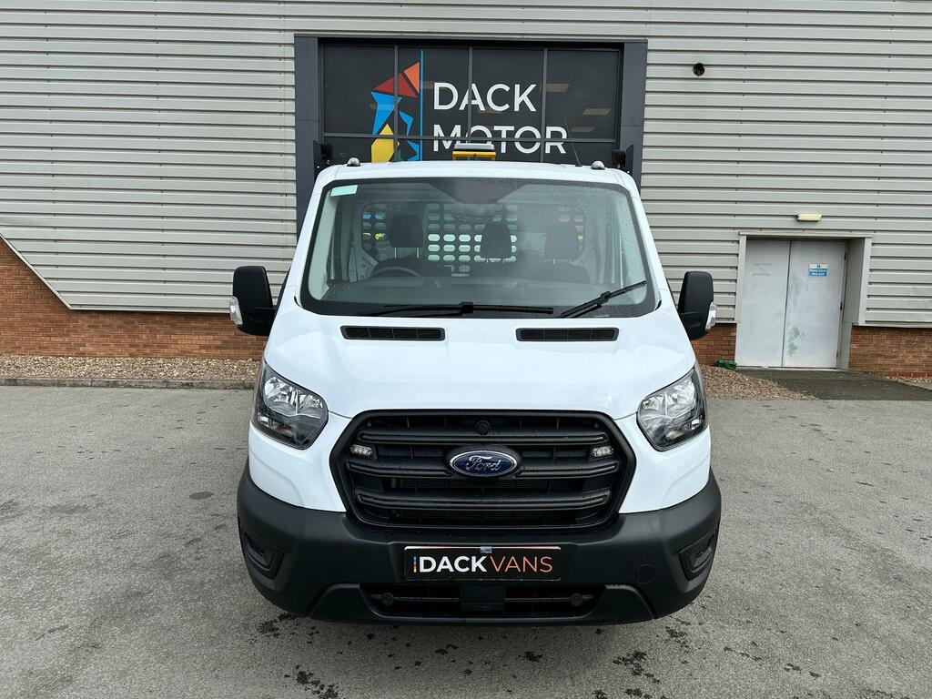 Ford Transit Custom 26 Reg L4 130-Ps,rwd, Reverse Camera, Chapter 8, T #5
