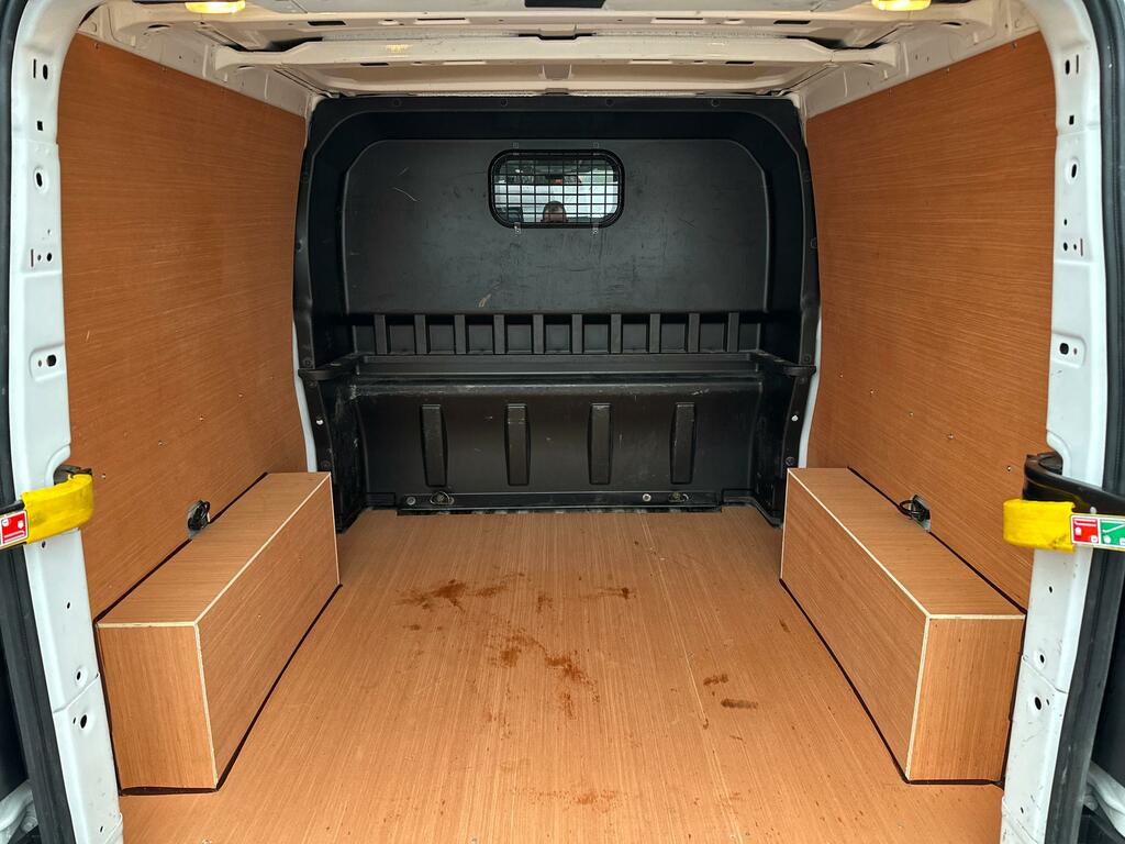 Ford Transit Custom L2h1 Fwd Crew Van 6 Seats, Air-con Service History EO72WKE White #4