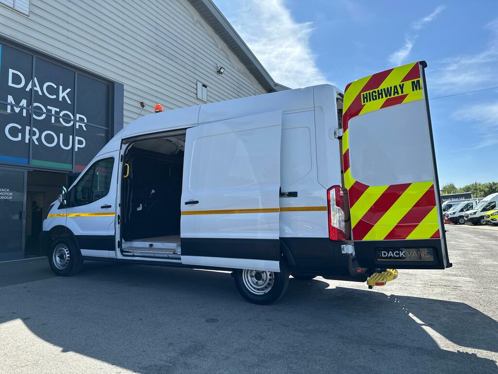 Ford Transit Custom L3h3 130Ps Rwd, Utility, Workshop, Civils, Metal R YM72WKZ White #2