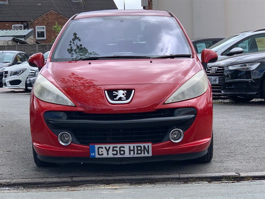 Peugeot 207 1.4 16V Sport Red #4