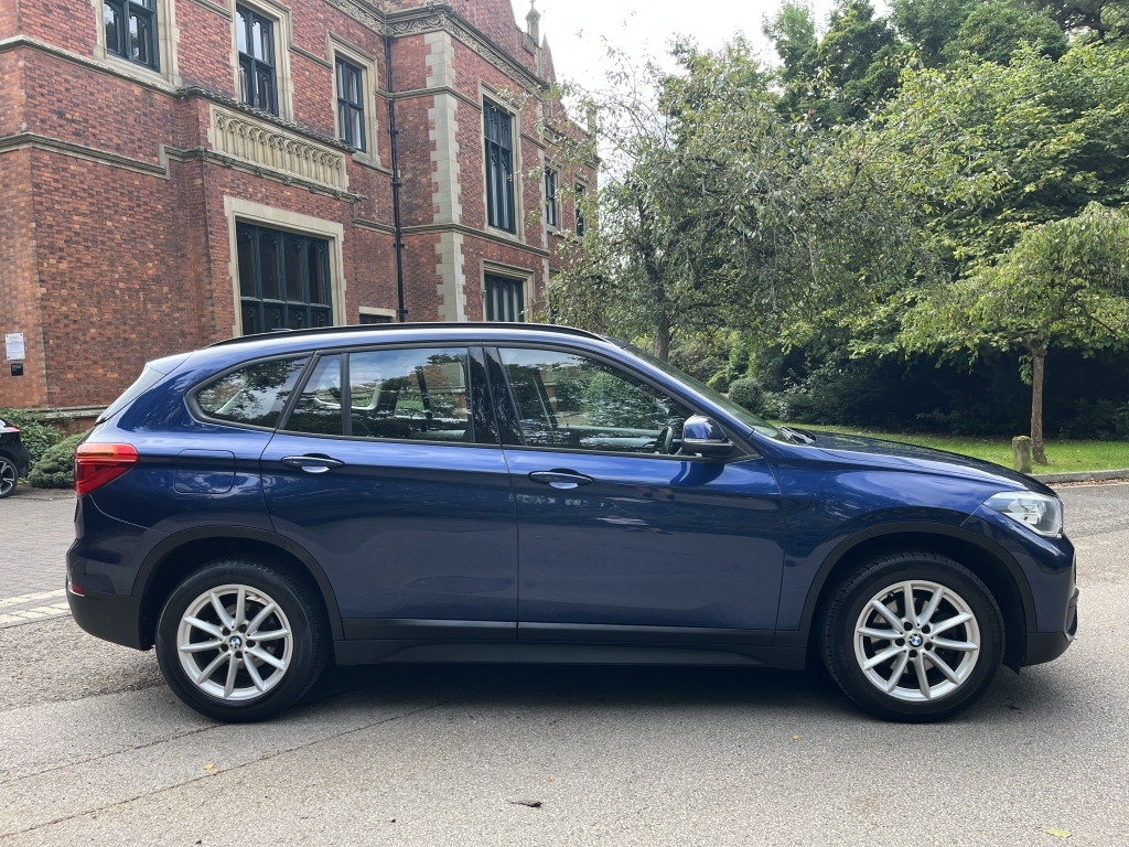 BMW X1 Estate PY18HHC Blue #5