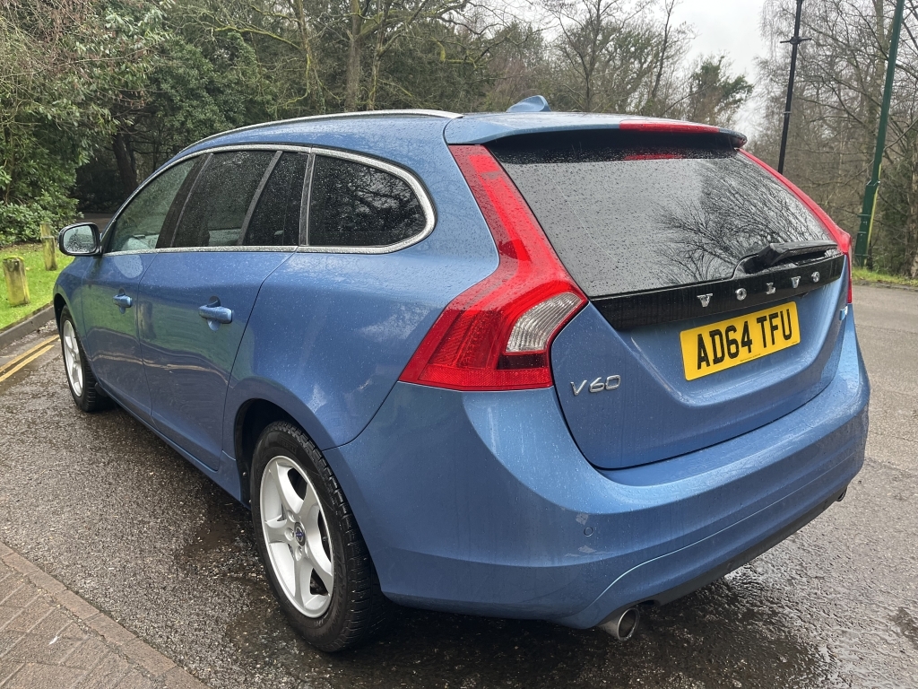 Volvo V60 Hatchback AD64TFU Blue #2