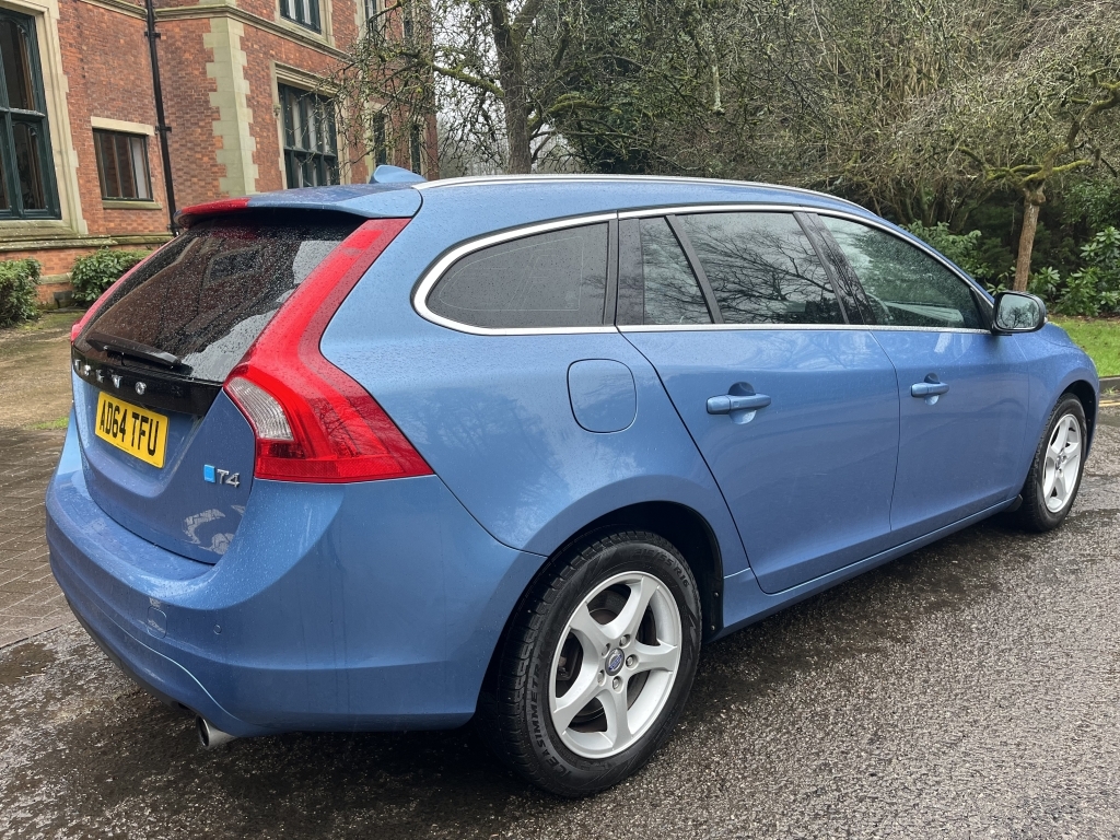 Volvo V60 Hatchback AD64TFU Blue #3