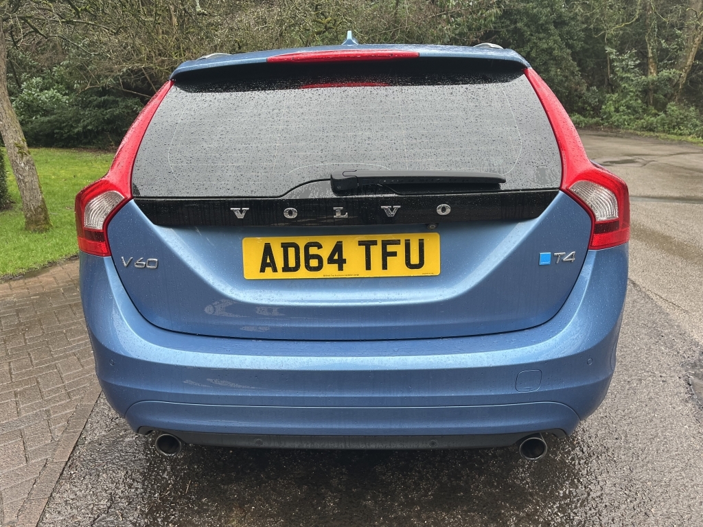 Volvo V60 Hatchback AD64TFU Blue #6