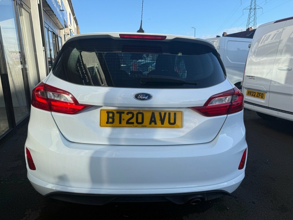 Ford Fiesta 1L Sport BT20AVU White #5