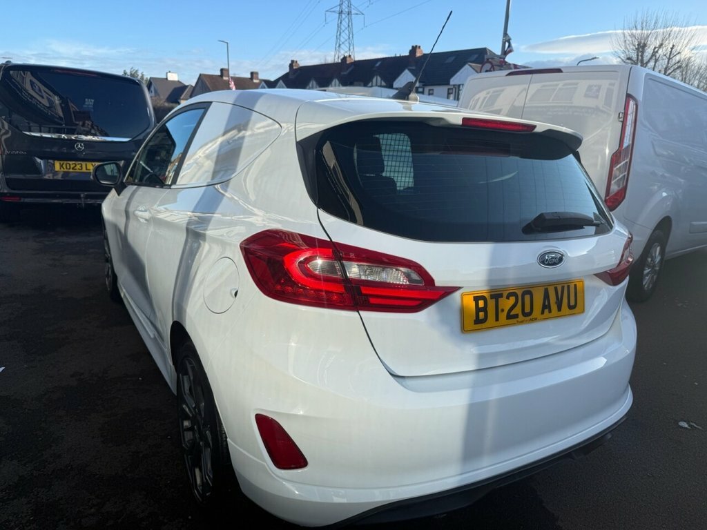 Ford Fiesta 1L Sport BT20AVU White #4