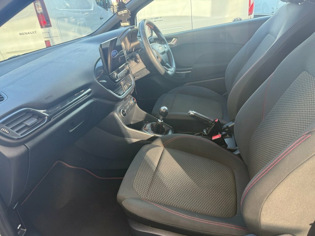 Ford Fiesta 1L Sport BT20AVU White #6