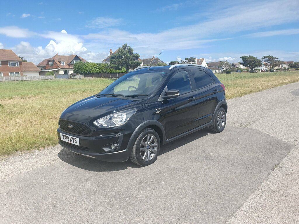 Ford KA+ Active 5-Door 1.2 YX19KVS Black #6