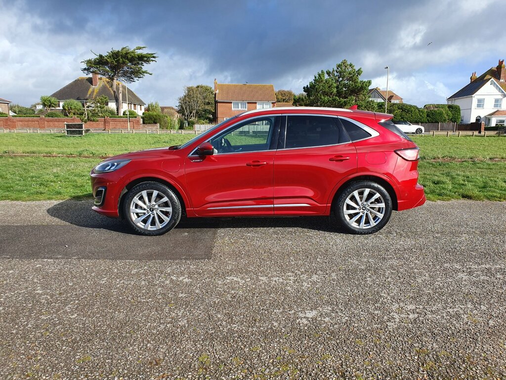 Ford Kuga Vignale 5-Door Red