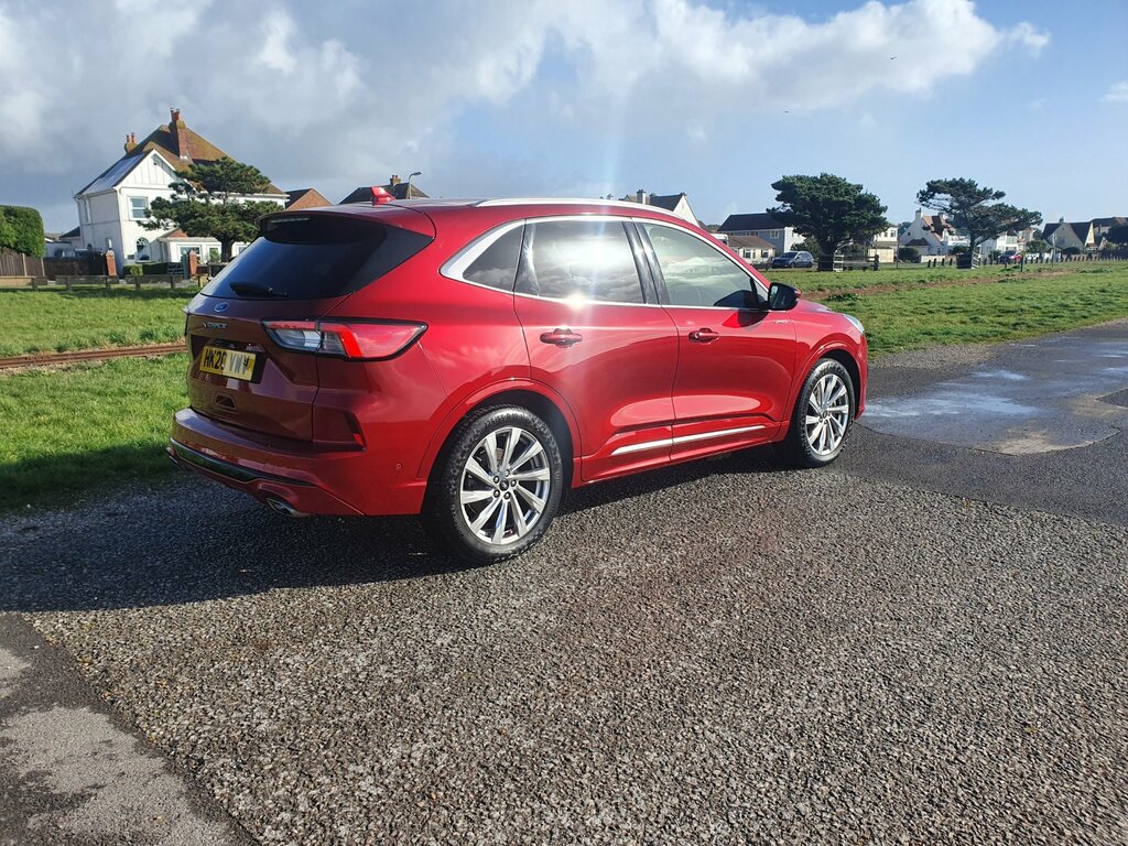 Ford Kuga Vignale 5-Door Red #5