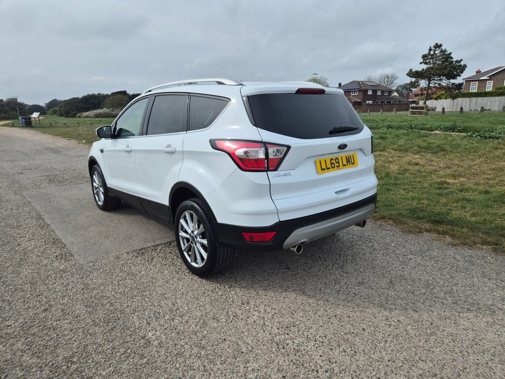 Ford Kuga Titanium Edition 2.0 Tdci 150 Ps 5-Door LL69LMU White #5